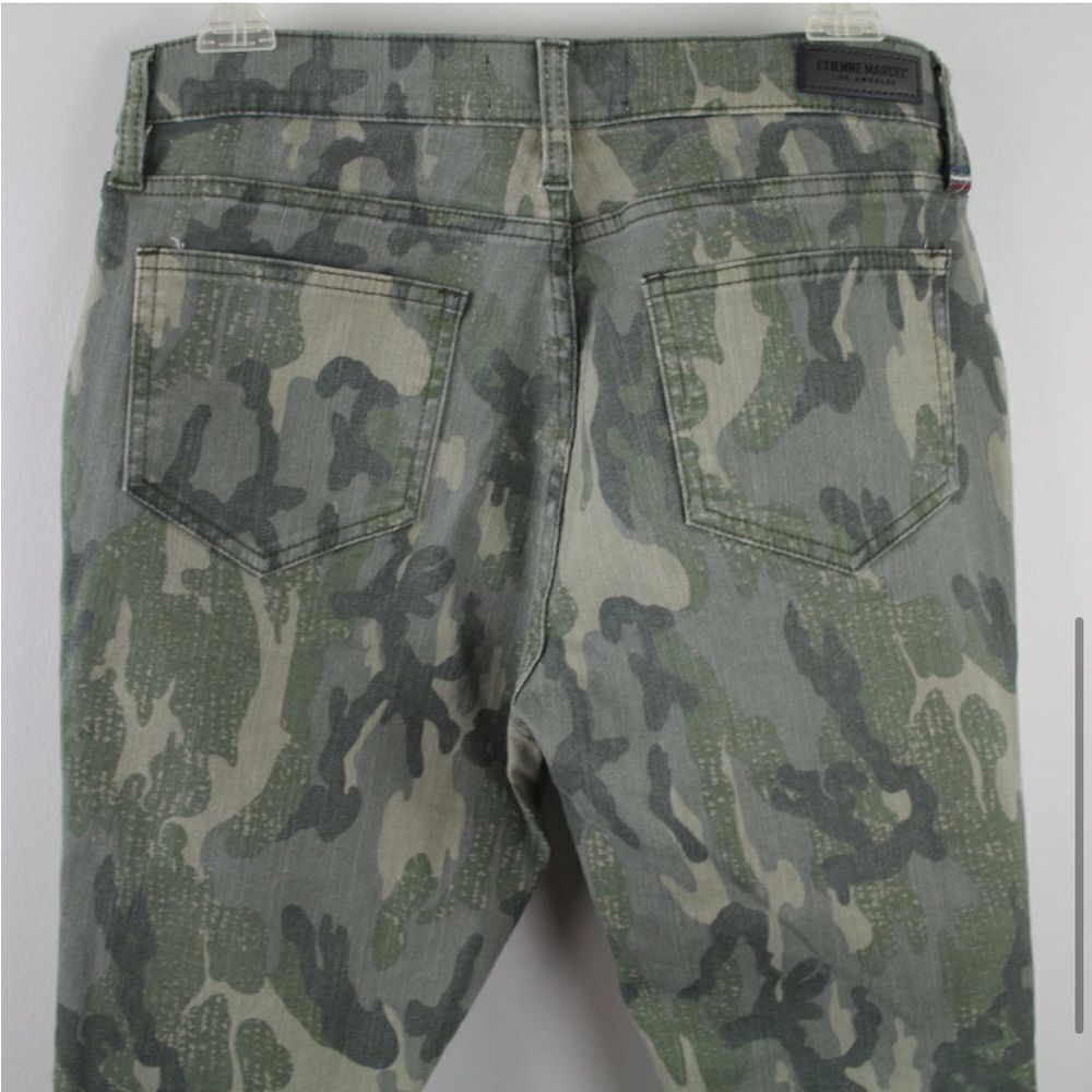 Etienne Marcel Camo Skinny Jeans Red Zipper Pockets Raw Cut Hemline Size 30 - Picture 5 of 7